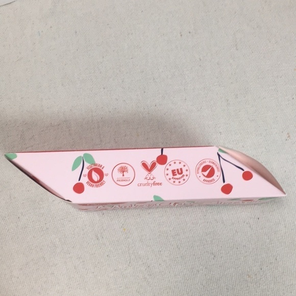 The Original Make Up Eraser Cloth Cherry print - Picture 2 of 5